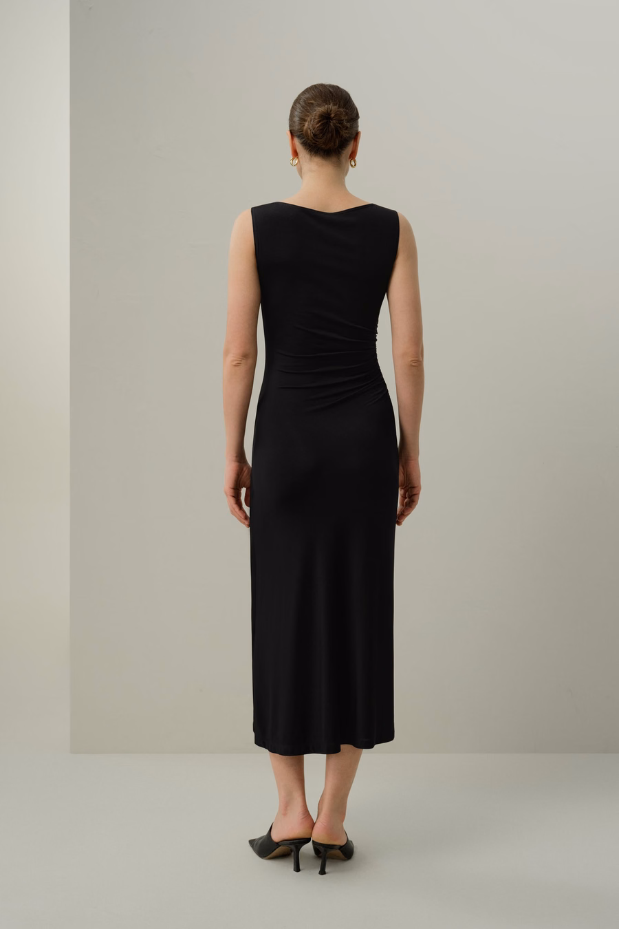 Jedwabna Sukienka Asymetryczna Jersey Slim Fitted