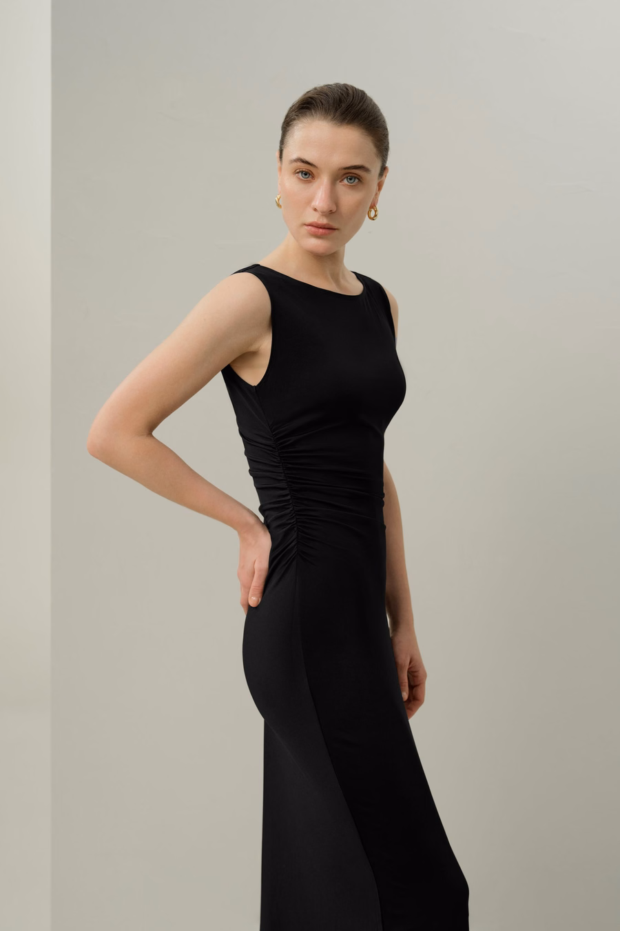 Jedwabna Sukienka Asymetryczna Jersey Slim Fitted