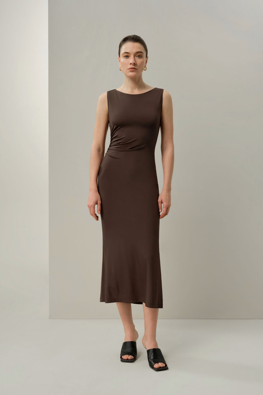 Jedwabna Sukienka Asymetryczna Jersey Slim Fitted