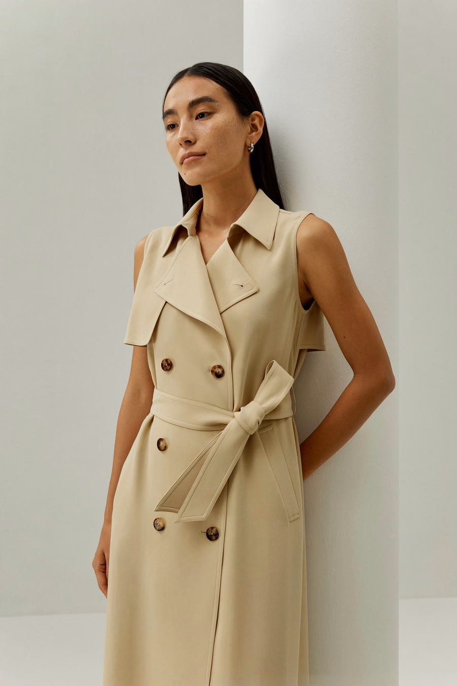 Wyrafinowana kamizelka bez rękawów