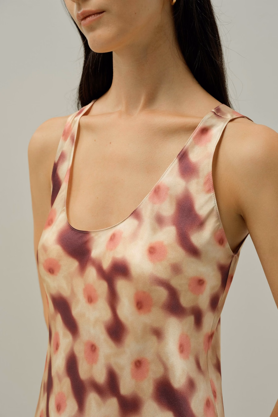 Deep U-Neckdress - Wykonany z tkaniny Liberty