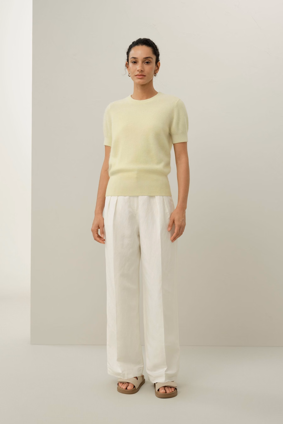 Sweter z krótkim rękawem z kaszmiru brushed