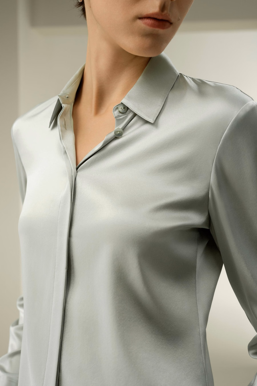 Elegancka jedwabna koszula slim fit