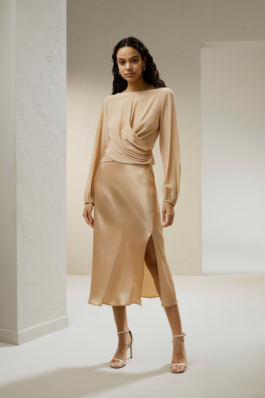 Bluzka z Crepe de Chine z wcięciem w talii