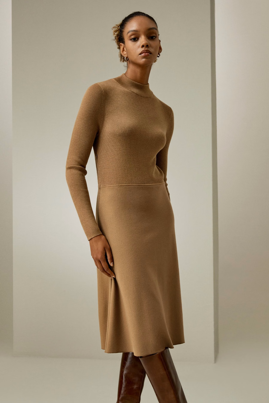 Slim Fit wełniana sukienka