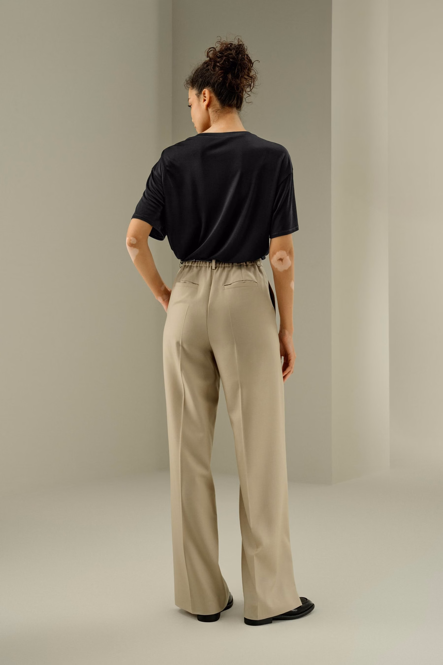 Wool Silk Blend Straight Pants