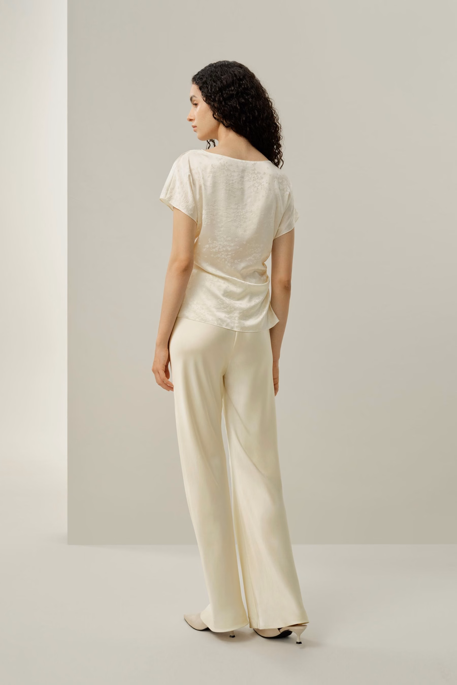 Top z jedwabiu YING Jacquard