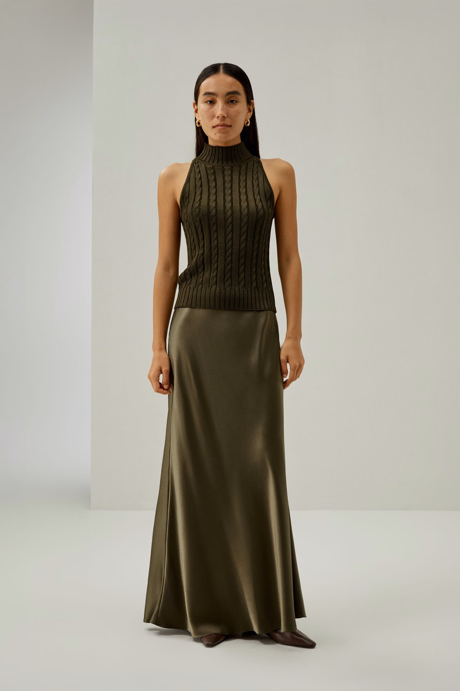 Classic High-Nick Cable-Knit Sleeveless Top
