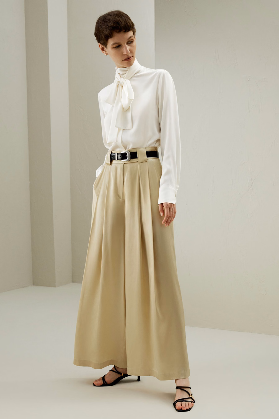 Spodnie o szerokich nogawkach Watershine Silk