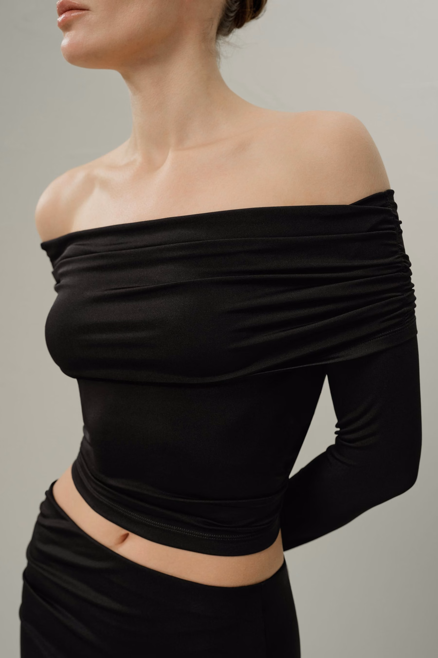 Silk Breeze Jersey Off-Shoulder Long Sleeve Top